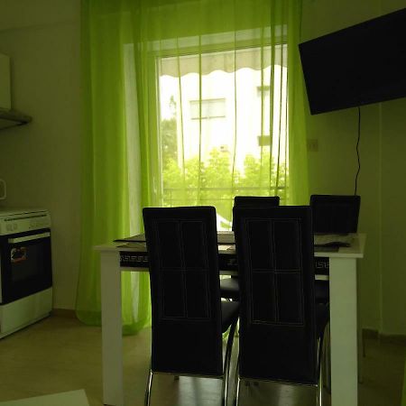 Cozy Apartment Peraia Exterior photo